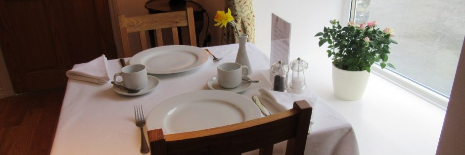Breakfast table Melin Pandy Newcastle Emlyn