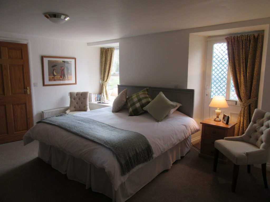 Double bedroom Melin Pandy bed and breakfast